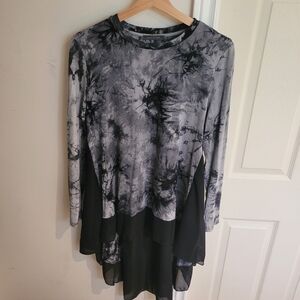 Suzy Shier Tie-Dye Tunic